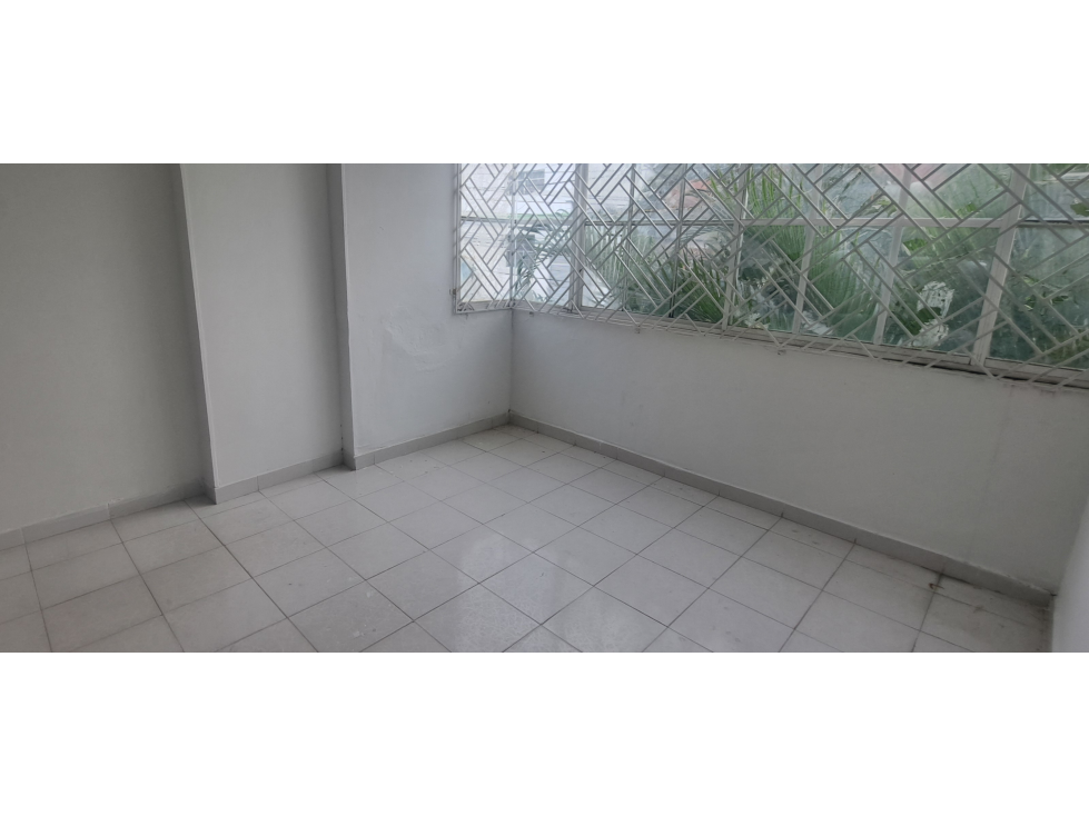 CASA ARRIENDO COMERCIAL BARRIO LA FORD - 6