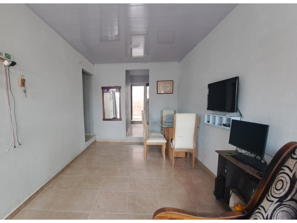CASA VENTA BARRIO SANTA CATALINA - 2