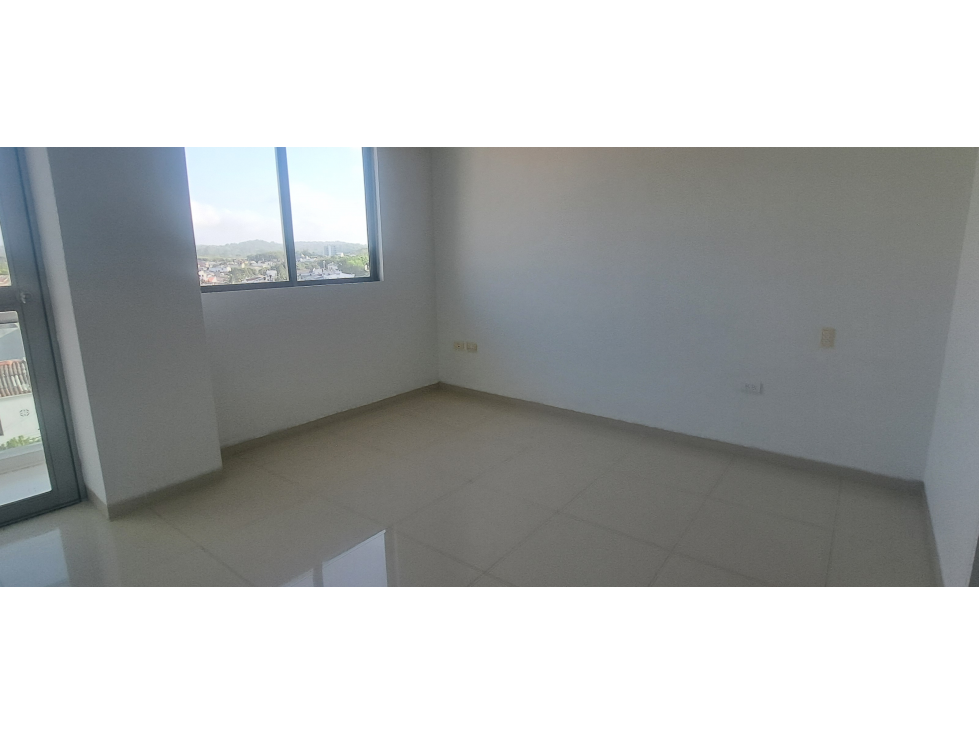 APARTAMENTO ARRIENDO TERCER PISO BARRIO LA TOSCANA — foto 2