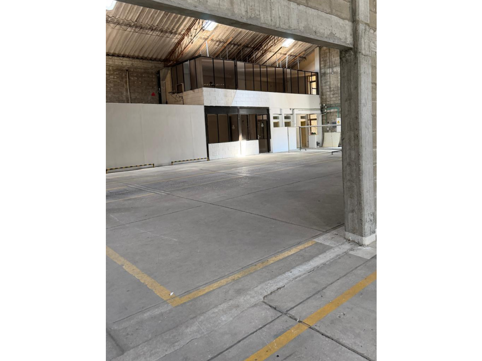 BODEGA EN ARRIENDO TRONCAL DE OCCIDENTE - 2