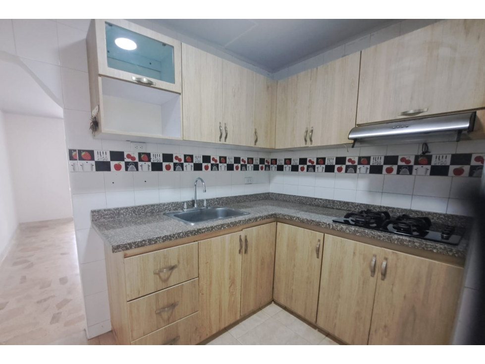 CASA EN ARRIENDO BARRIO FLORENCIA — foto 3