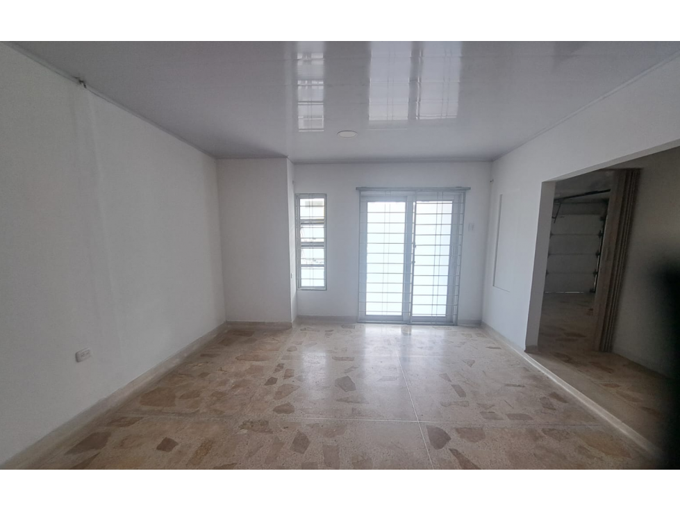 CASA EN ARRIENDO BARRIO FLORENCIA — foto 4
