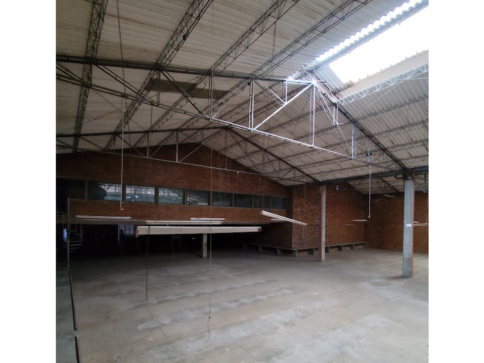 BODEGA PARA ARRIENDO Y VENTA BARRIO LA PAJUELA - 5