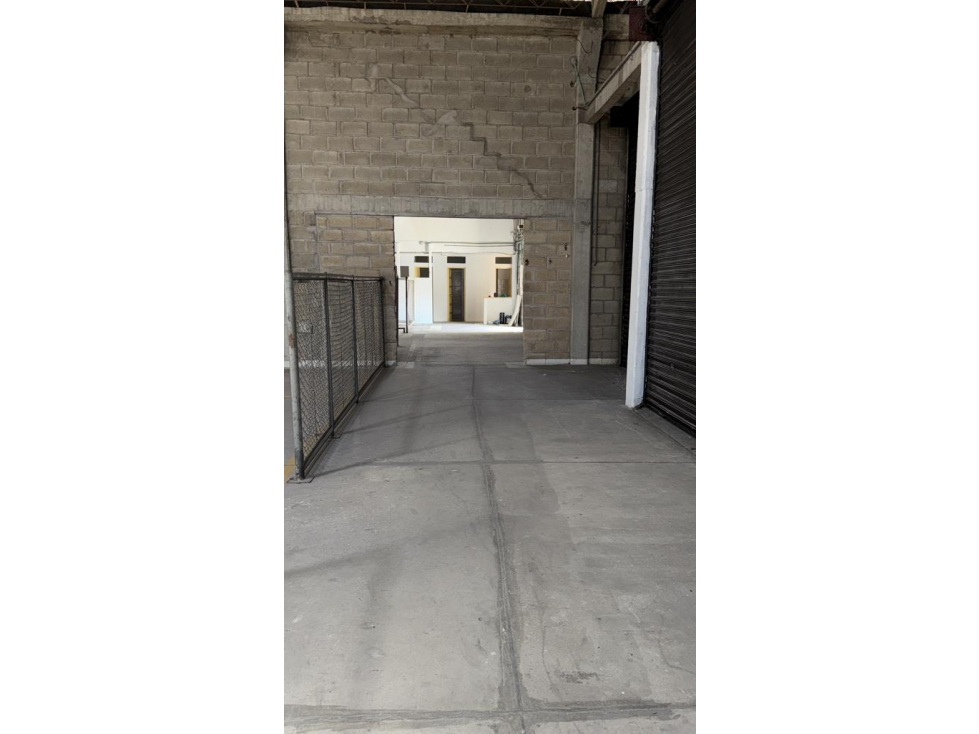 BODEGA EN ARRIENDO TRONCAL DE OCCIDENTE - 4