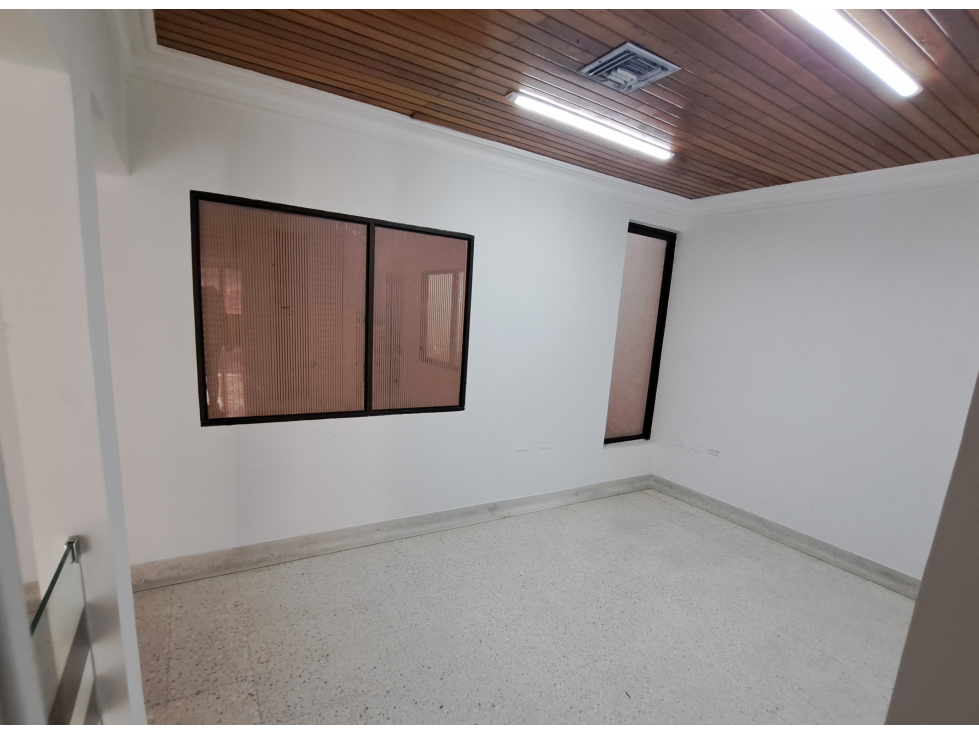 CASA PARA ARRIENDO BARRIO LA FORD - 6