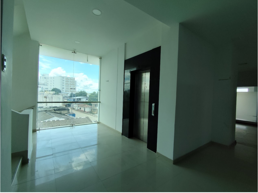 EDIFICIO PARA ARRIENDO CARRERA 16 SINCELEJO - 1