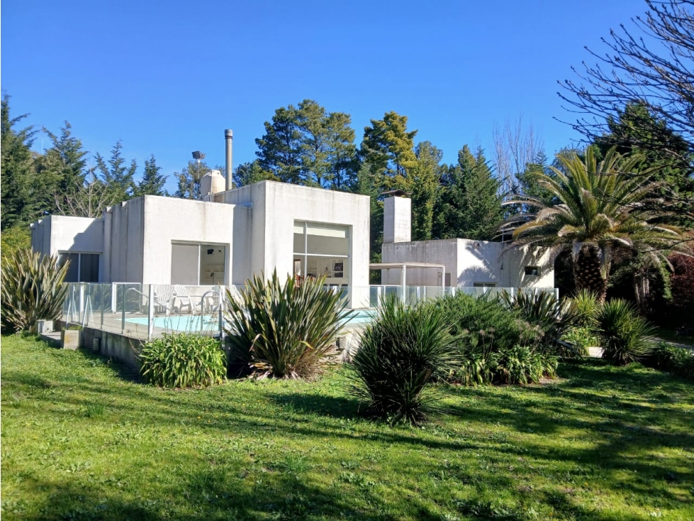 MAGNIFICA CASA EN LOMA DE CAMPANO