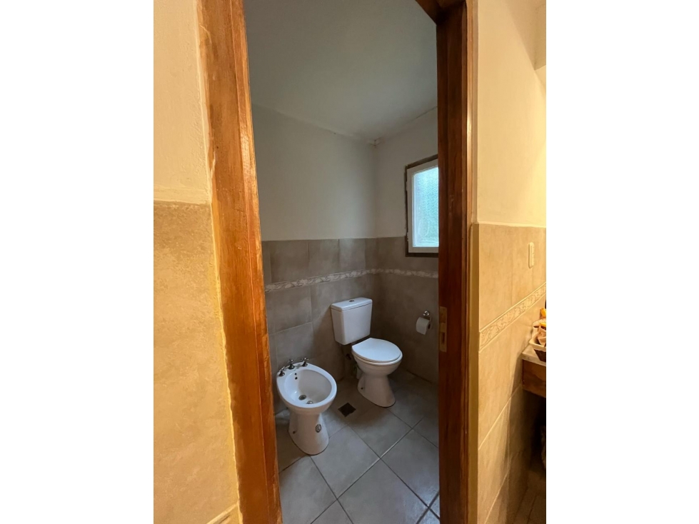 HERMOSO CHALET EN LOMA DE CAMPANO — foto 3