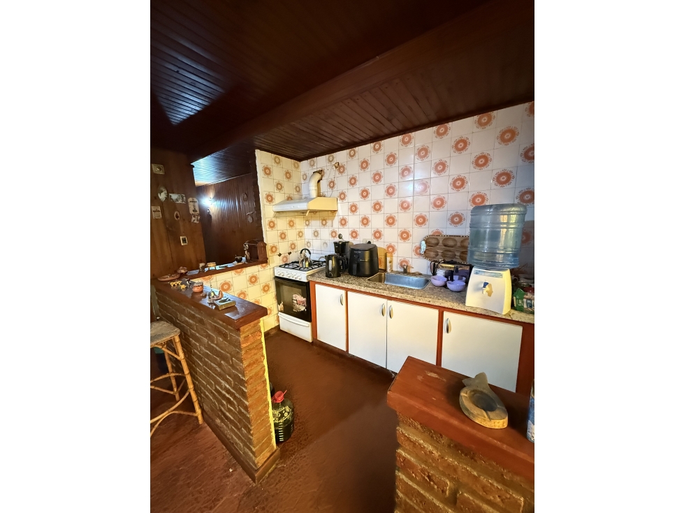 LINDA CASA EN LAS HERAS AL 400 — foto 5