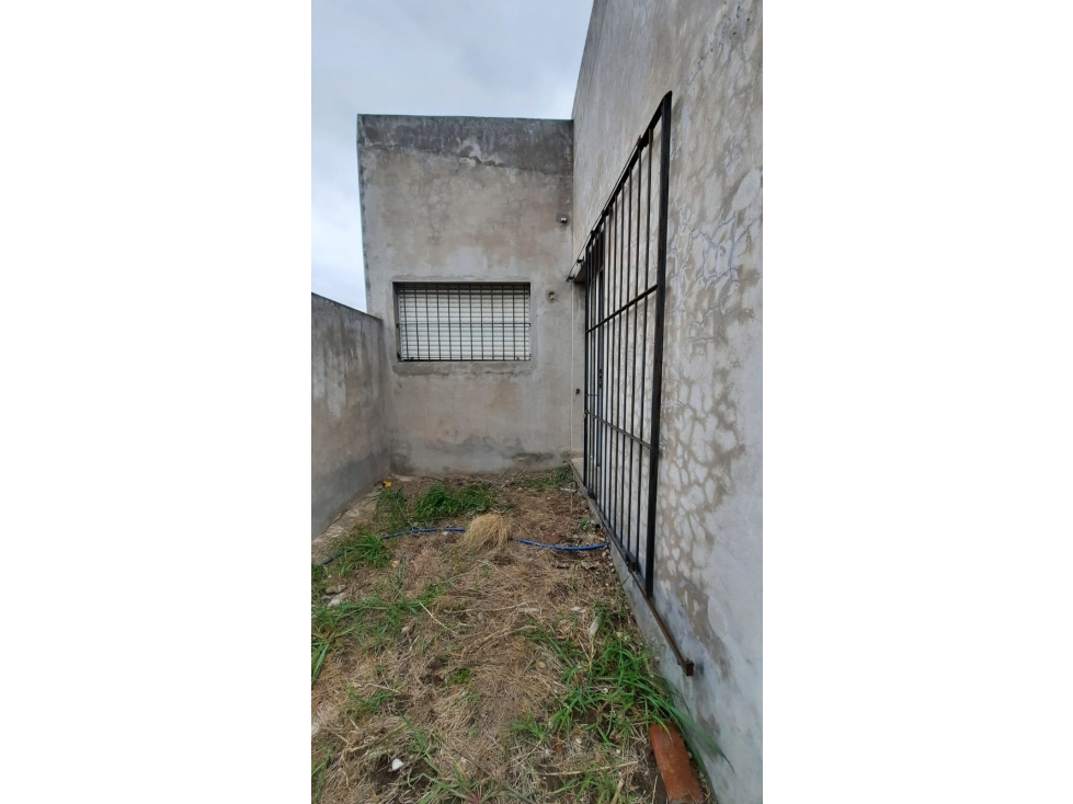 ¡OPORTUNIDAD! CASA PARA TERMINAR — foto 5