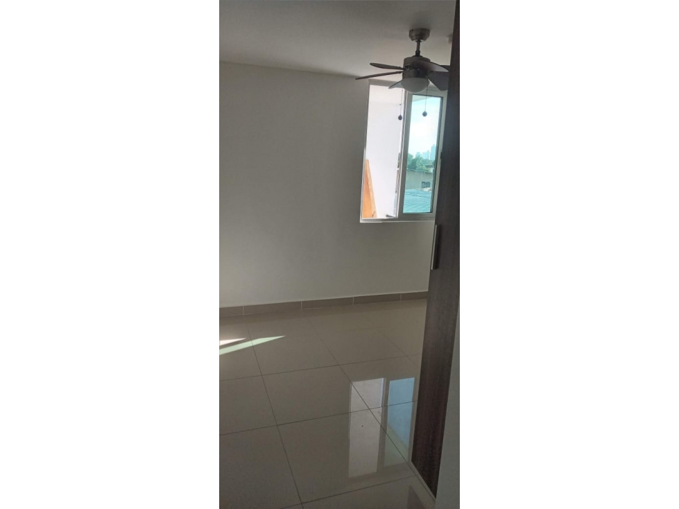 ALQUILER DE APARTAMENTO PARQUE LEFEVRE — foto 4