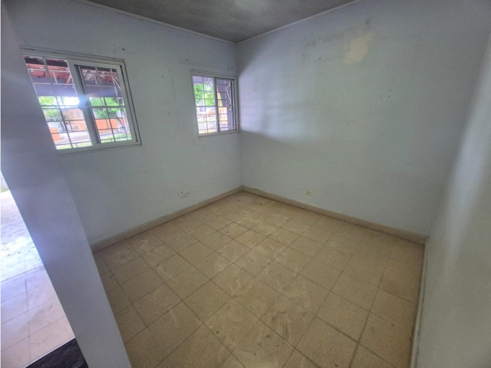 VENDEMOS CASA EN SAN ANTONIO