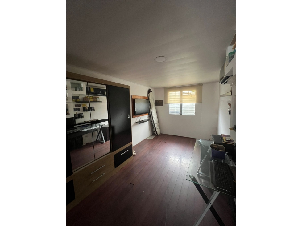 SE VENDE CASA EN CHANIS - 6