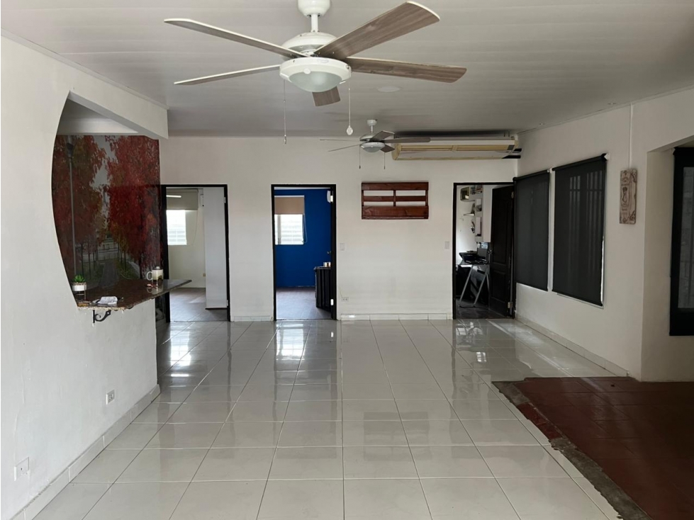 SE VENDE CASA EN CHANIS - 2