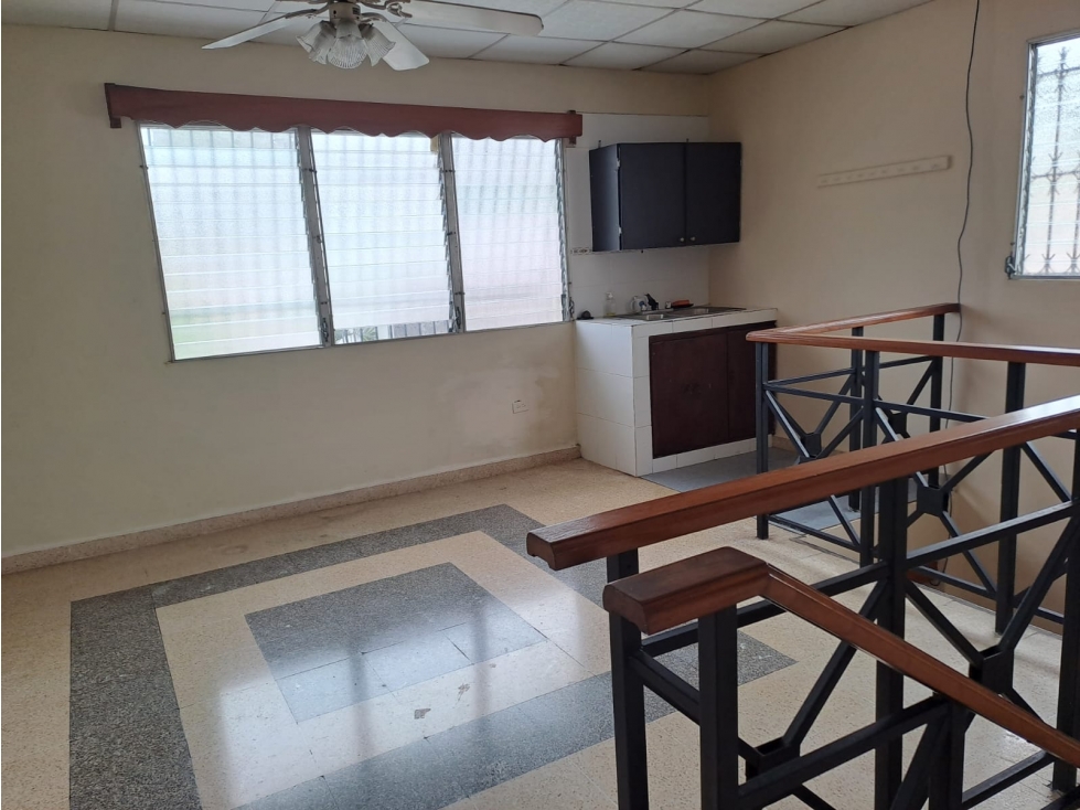 Alquiler Apartamento en el Residencial El Bosque — foto 2