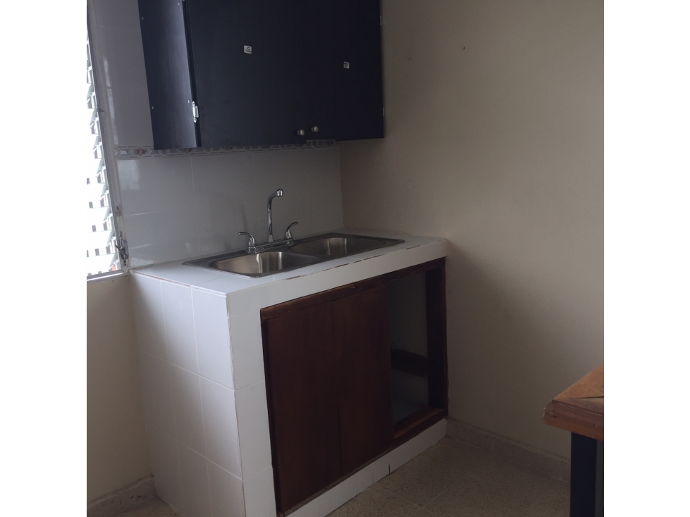 Alquiler Apartamento en el Residencial El Bosque — foto 4