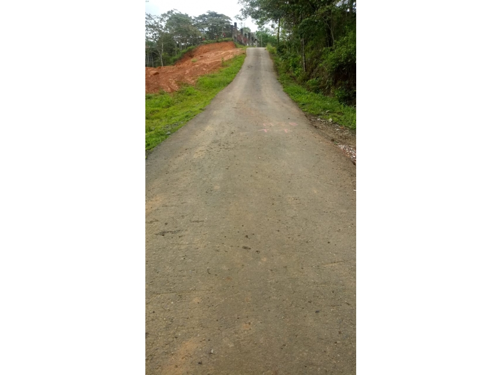 VENTA DE TERRENO EN CERRO AZUL REMATE - 4