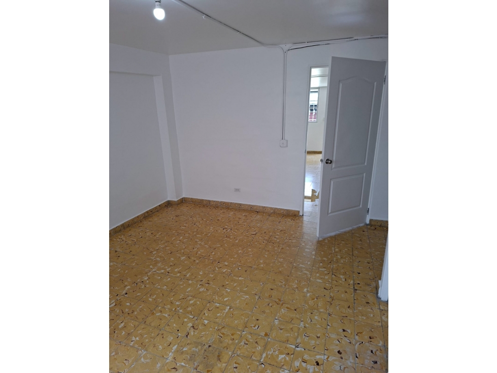 ALQUILER DE APARTAMENTO EN PARQUE LEFEBRE — foto 6