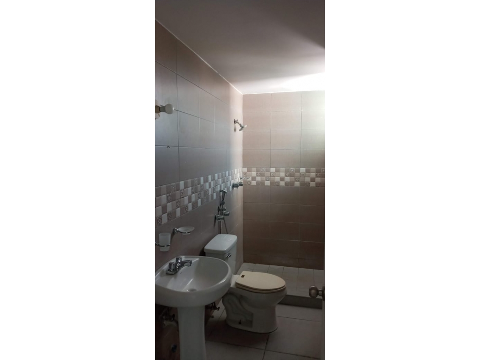 ALQUILER DE APARTAMENTO PARQUE LEFEVRE — foto 6