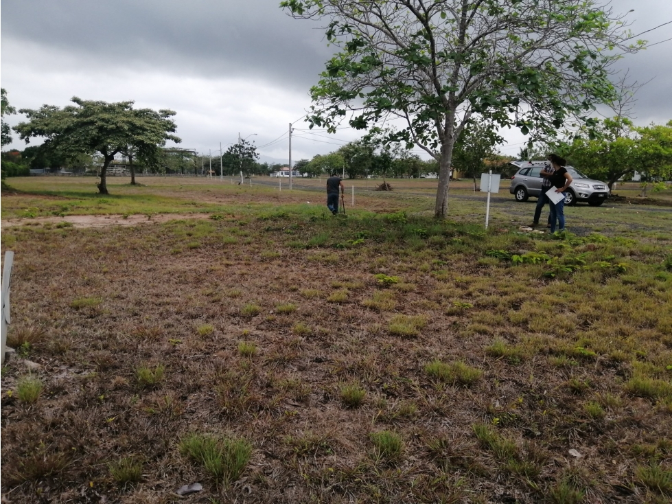 VENDEMOS LOTE EN CORONADO - 5
