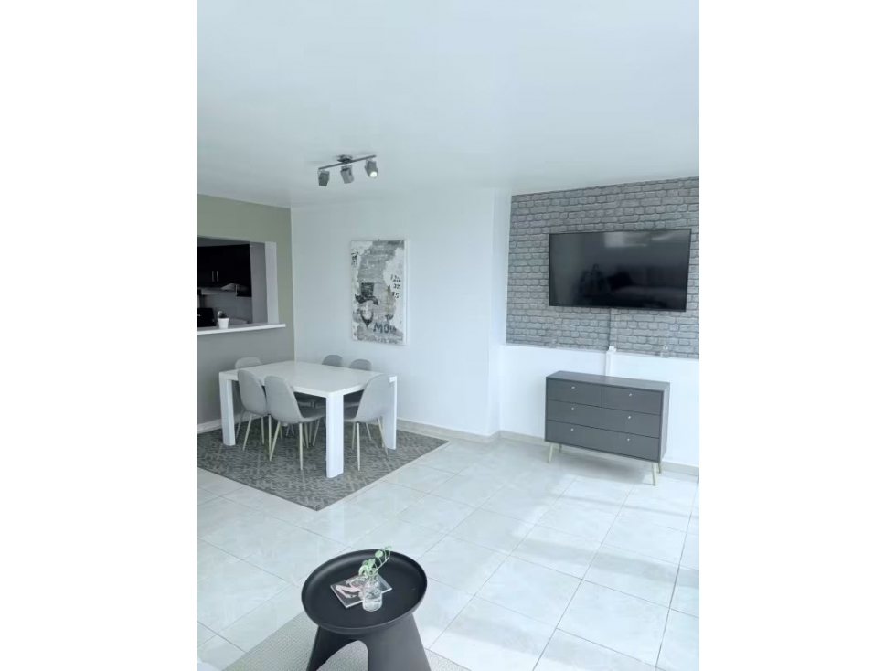 AQUILER DE APARTAMENTO FULL AMUEBLADO EN EDINSON PARK — foto 3