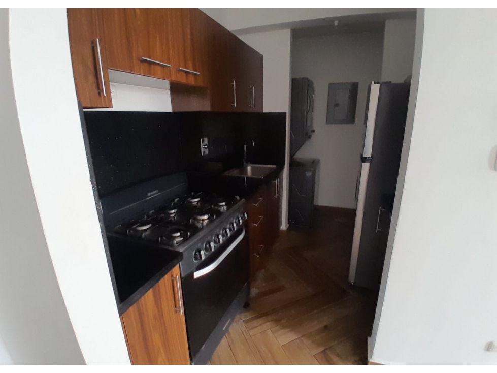 ALQUILER DE APARTAMENTO EN LA FERNANDEZ DE CORDOBA — foto 6