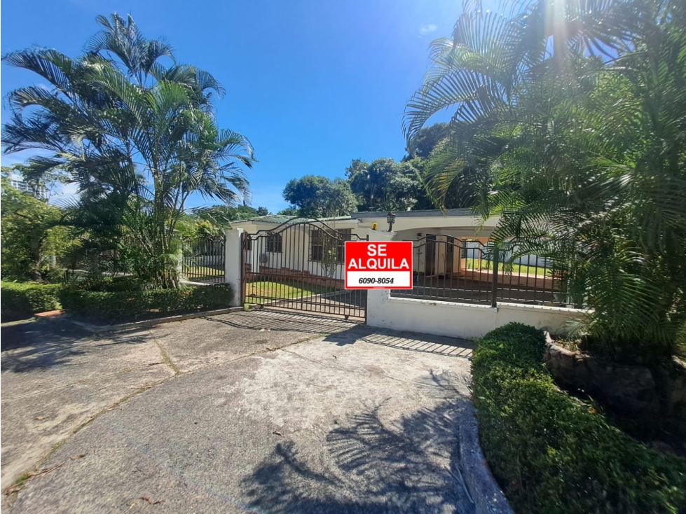 ALQUILER DE CASA EN CLAYTON - 1
