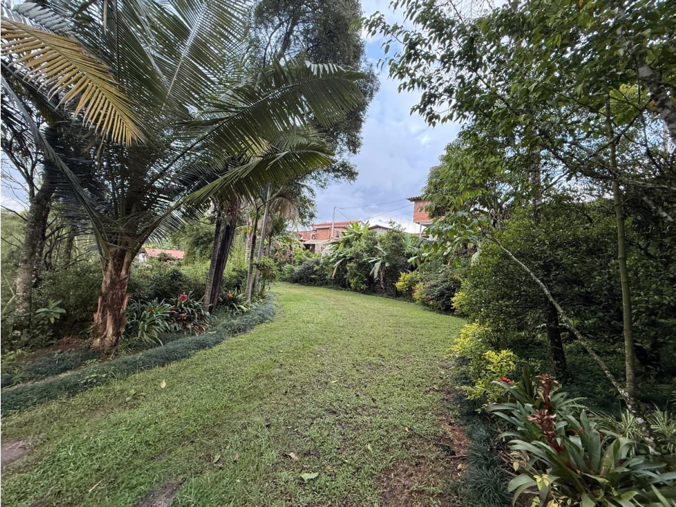 Venta de finca en Guarne con un entorno natural privilegiado — foto 4