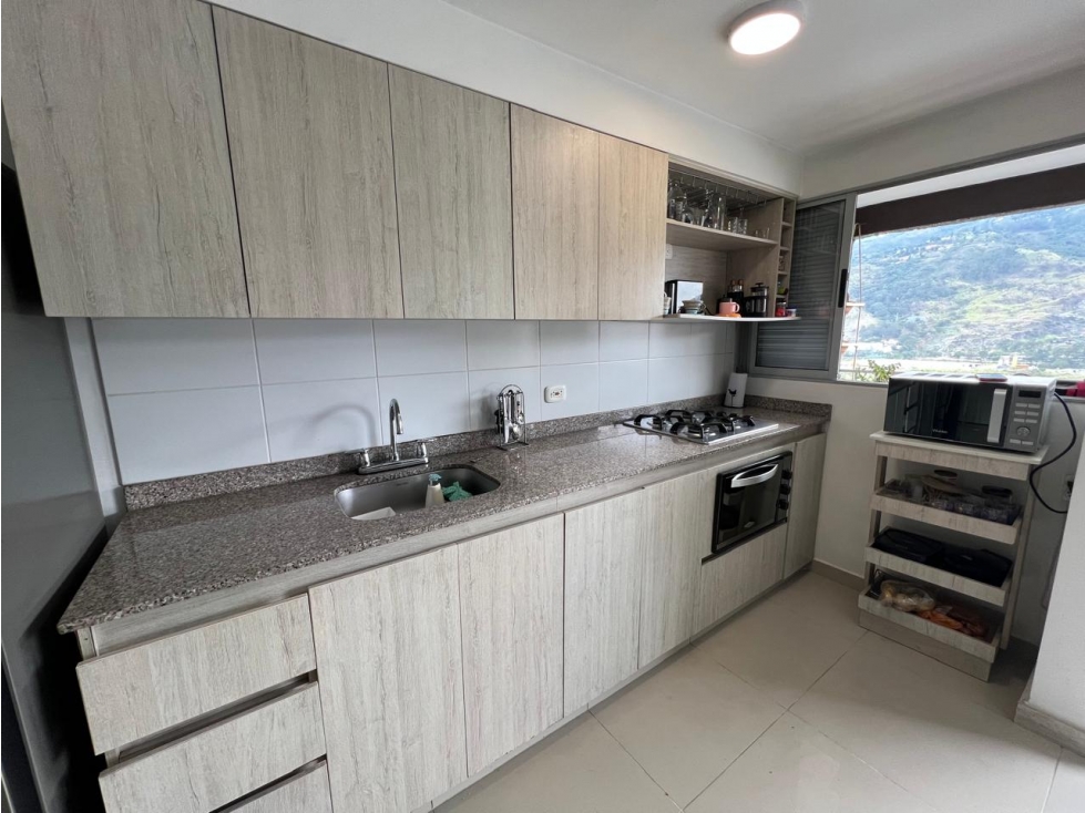 VENTA APTO HERMOSO Y MODERNO 78M2 CON BALCON- NIQUIA — foto 4