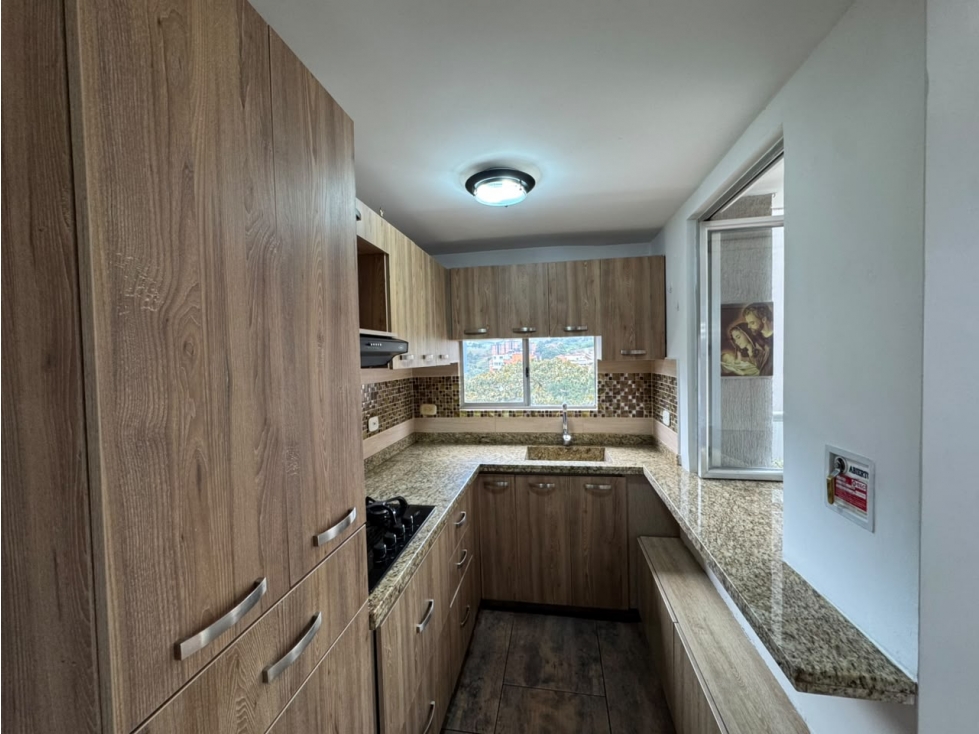 VENTA DE APARTAMENTO EN ENVIGADO SECTOR LAS ANTILLAS 61 M2 CON VISTA — foto 3
