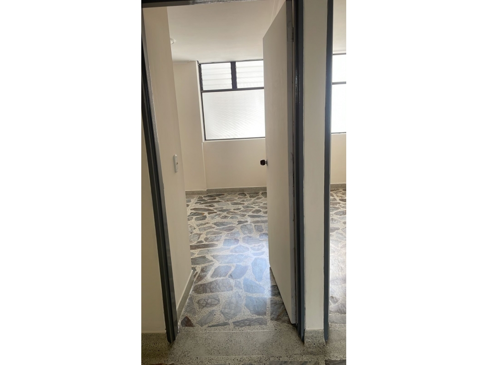 VENTA APARTAMENTO ÁREA M2 109 UBICACIÓN PRIVILEGIADA CALASANZ — foto 3