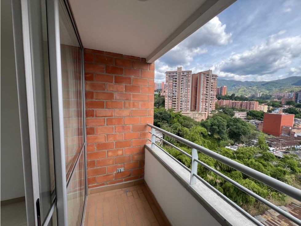 VENTA APARTAMENTO 86M2 ENVIGADO PARTE PLANA