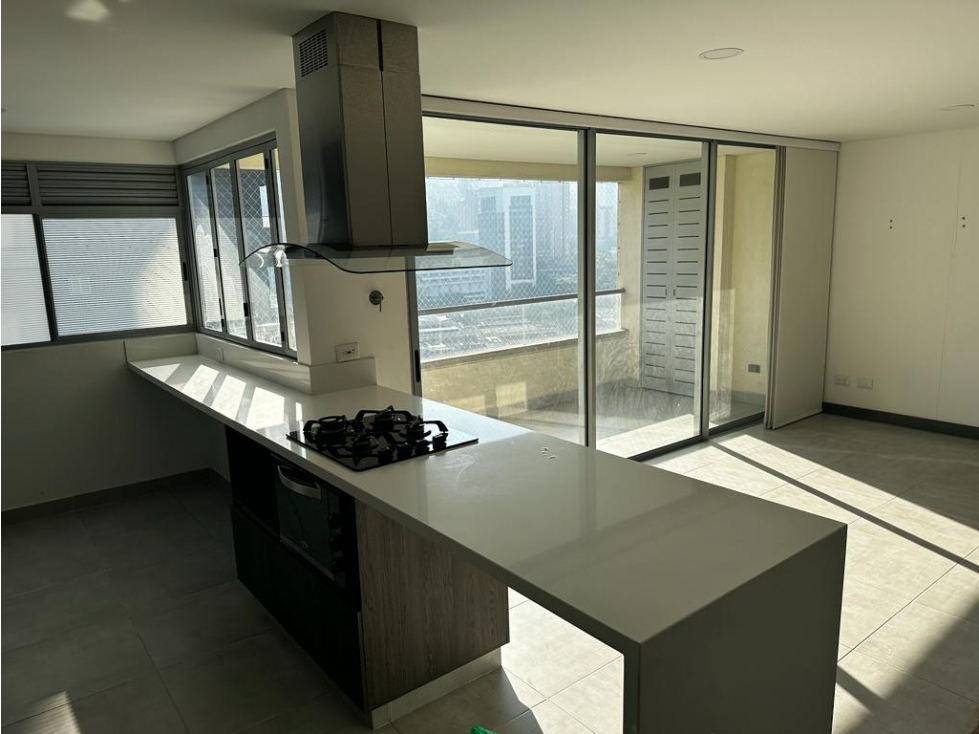 Apartamento en Venta Ciudad del Río, Medellín - 5