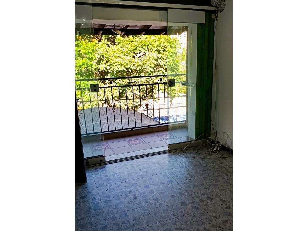 VENTA CASA BELLO SANTA ANA -CERCA AL CENTRO COMERCIAL FABRICATO — foto 4