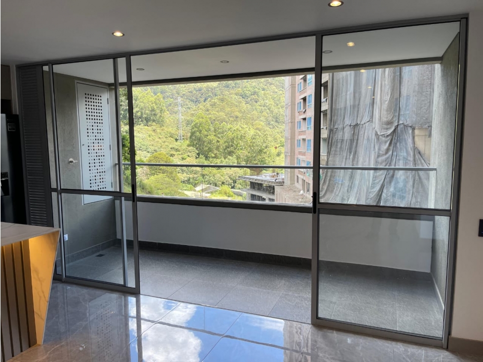 LUJOSO APARTAMENTO - SABANETA PARTE PLANA — foto 4