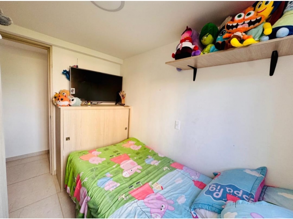 VENTA APARTAMENTO LOMA DE SAN JOSE SABANETA PARQ Y CUARTO ÚTIL — foto 2
