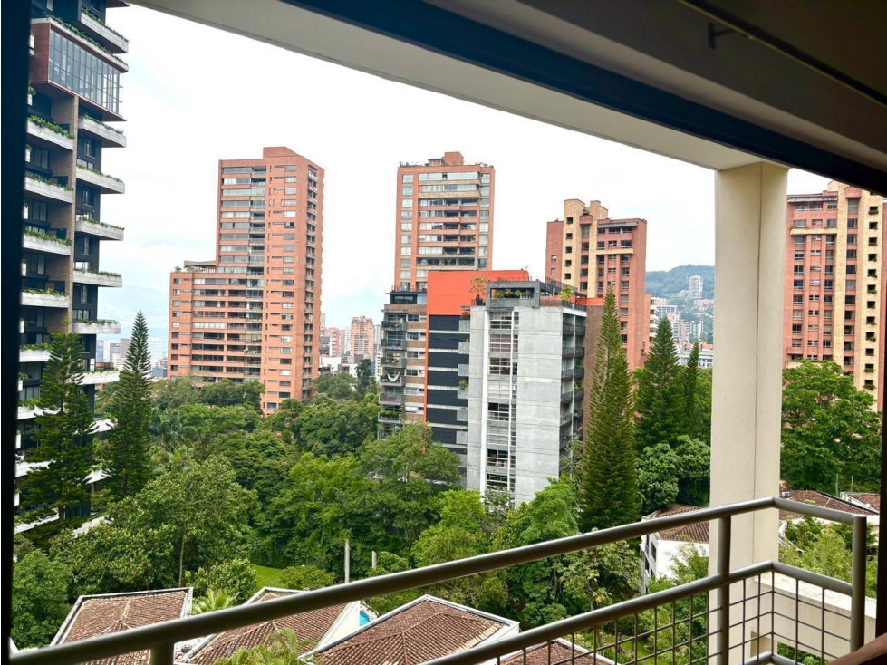 Venta Espectacular Penthouse dúplex Poblado La Tomatera — foto 3