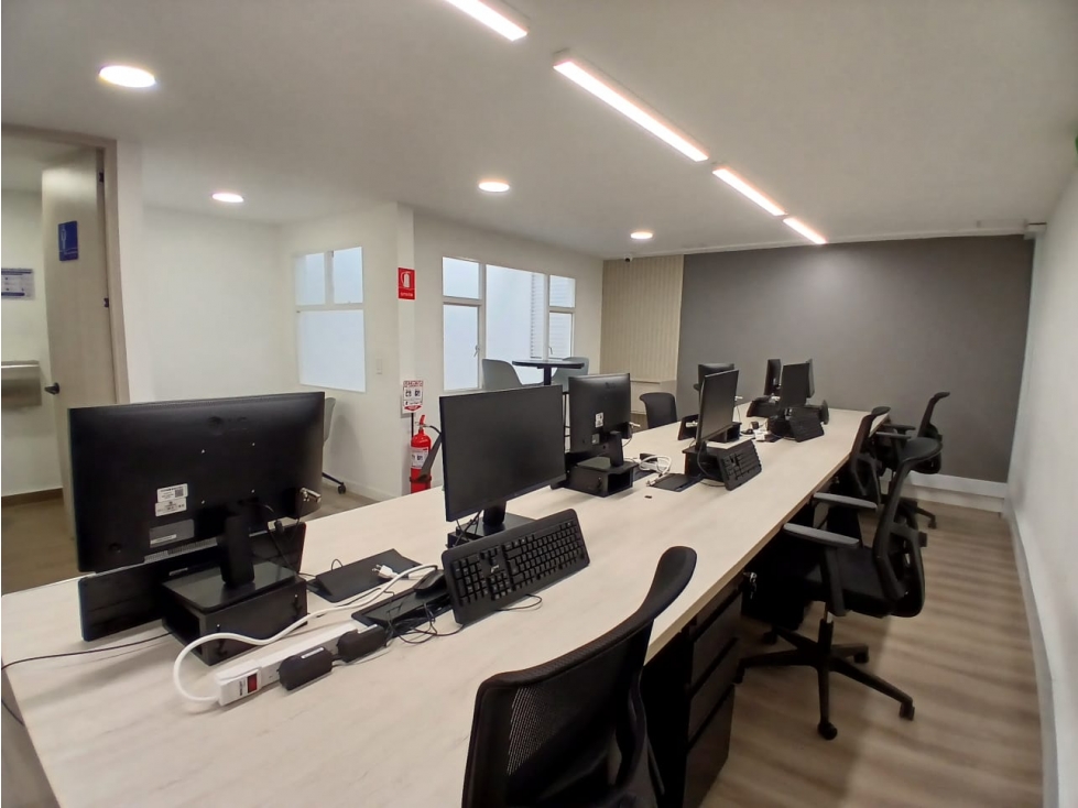 EN VENTA OFICINA AMOBLADA SAN JOSE DE FONTIBON BOGOTA — foto 5