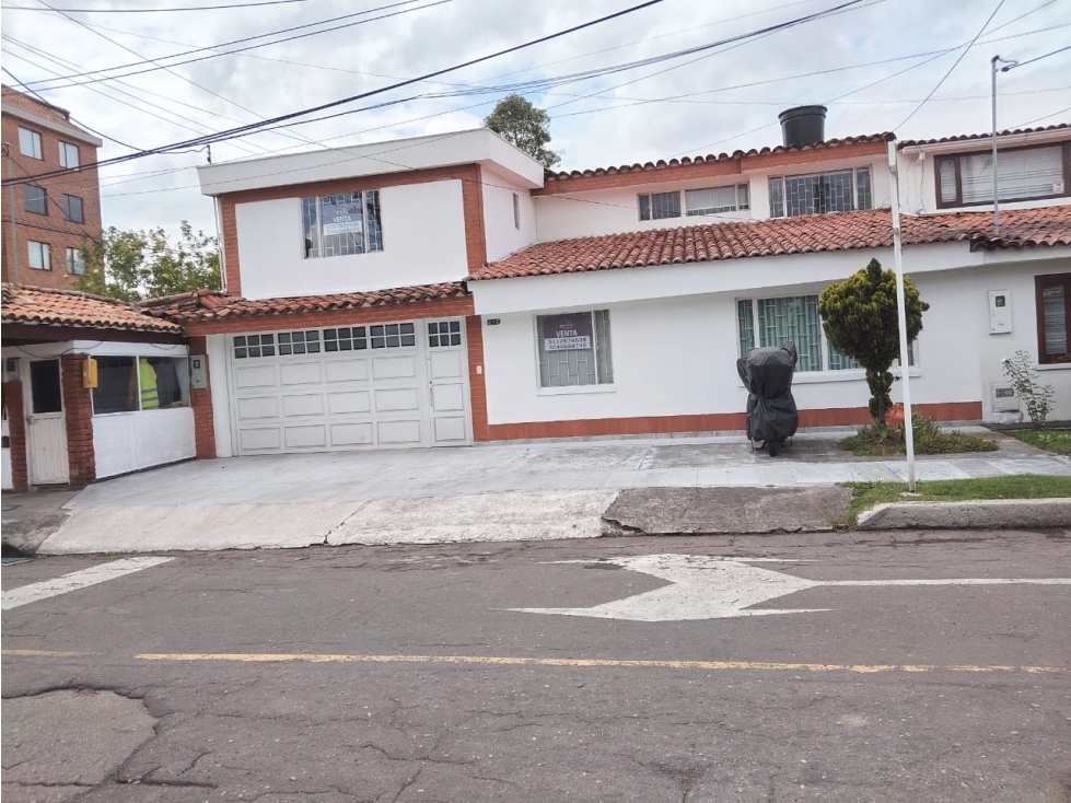 CASA EN VENTA LA ALHAMBRA BOGOTA