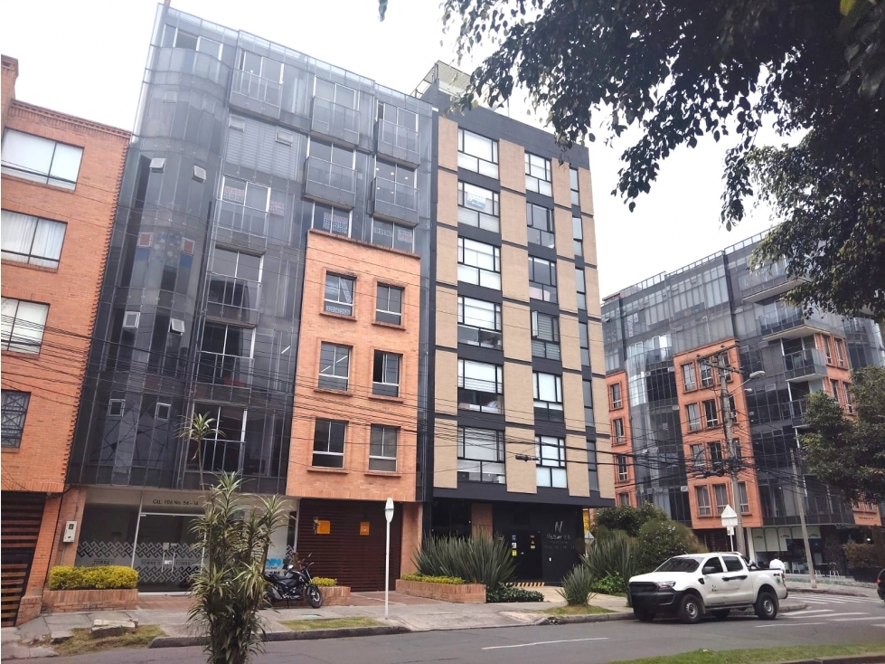 EN VENTA OFICINA CONSULTORIO PUENTE LARGO BOGOTA