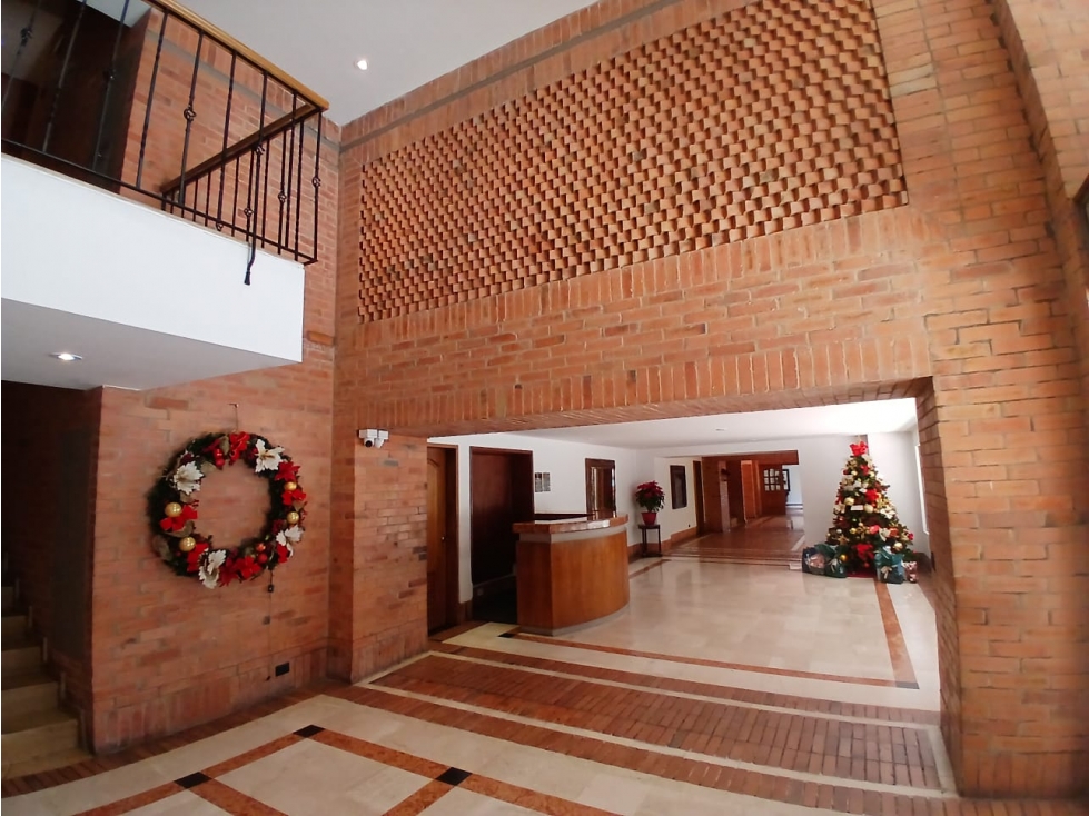 EN VENTA APARTAMENTO DUPLEX ROSALES BOGOTÁ — foto 3