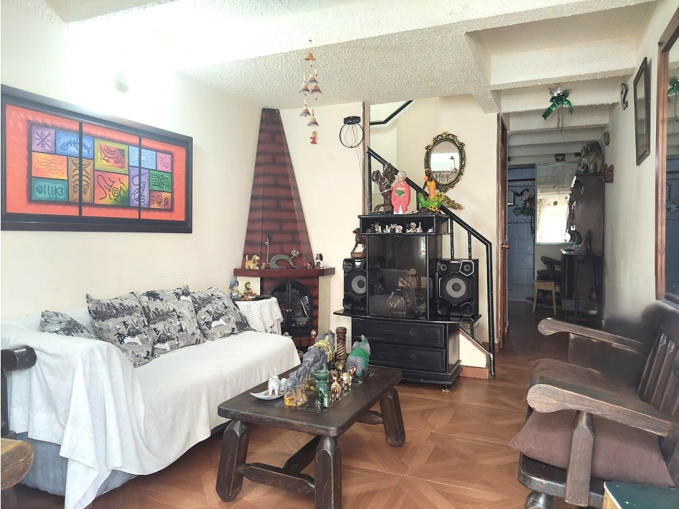 EN VENTA CASA LOMBARDIA SUBA BOGOTÁ — foto 2