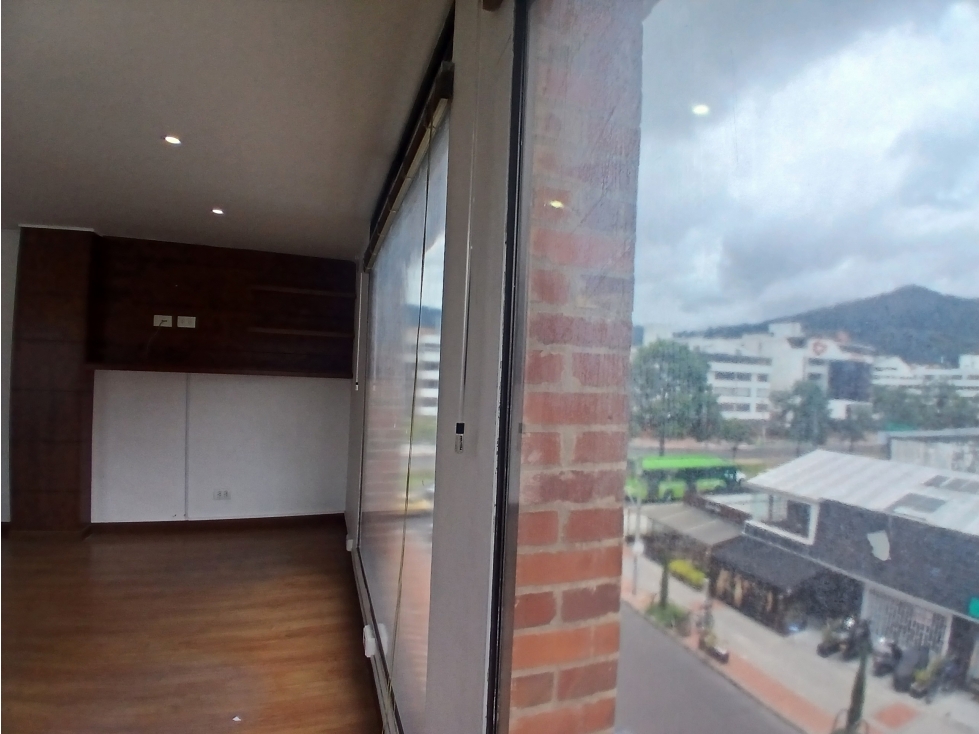 EN VENTA OFICINA SANTA BARBARA — foto 2