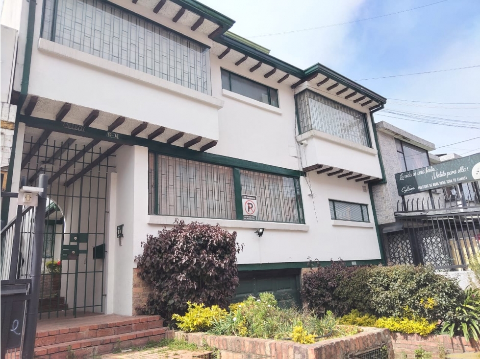 EN VENTA CASA SAN JOSE DEL PRADO NORTE BOGOTÁ — foto 3