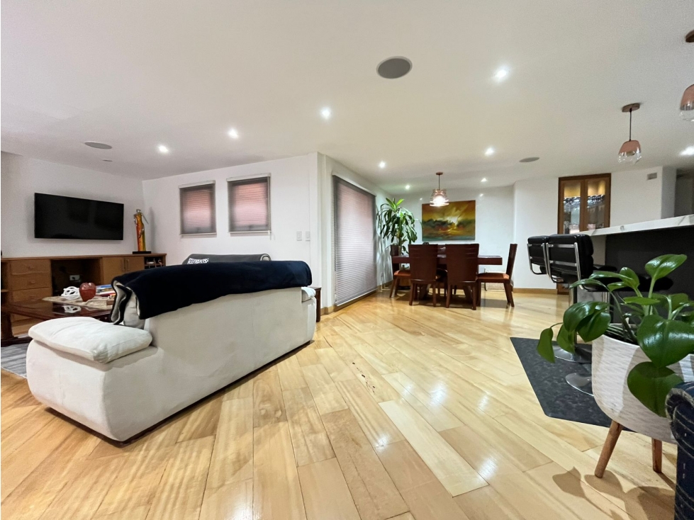 EN VENTA APARTAMENTO ROSALES BOGOTÁ