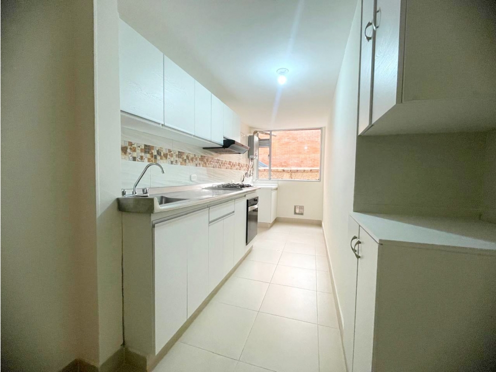 ARRIENDO APARTAMENTO CEDRITOS BOGOTÁ — foto 3