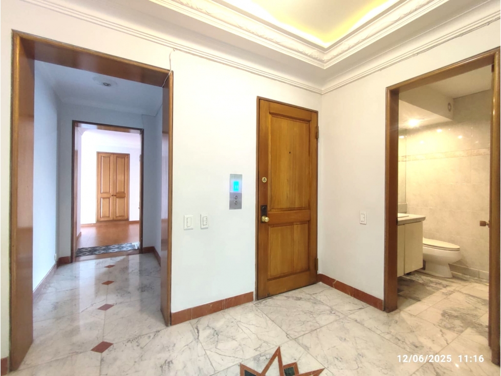 APARTAMENTO EN VENTA EL CHICO, BOGOTÁ — foto 4