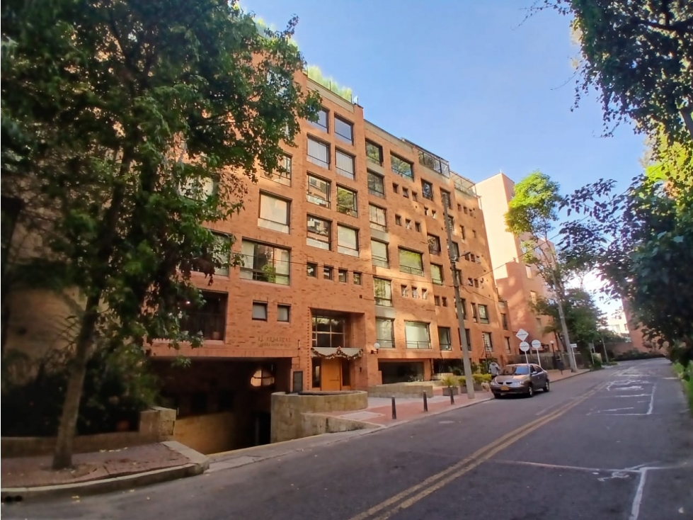 EN VENTA APARTAMENTO DUPLEX ROSALES BOGOTÁ — foto 2