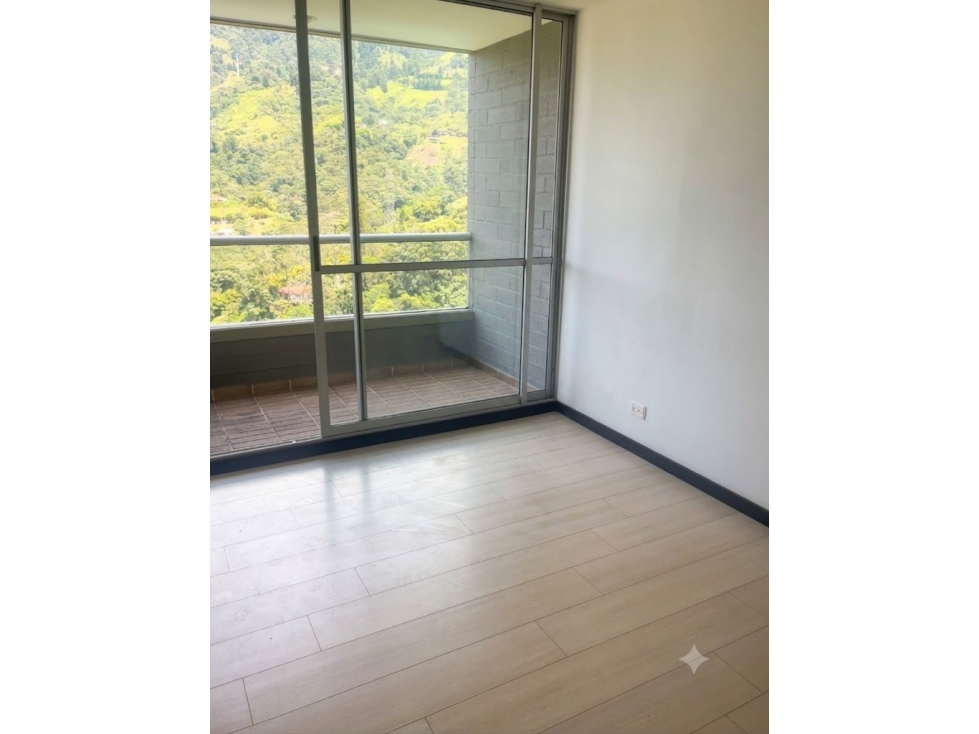 Venta de Apartamento La Estrella — foto 2