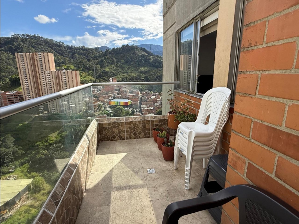 Venta de Apartamento Loma san jose Sabaneta — foto 4